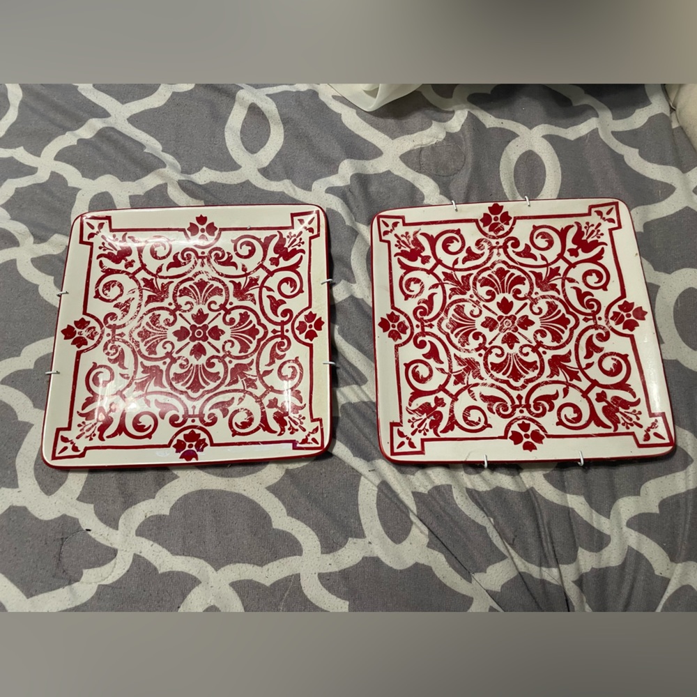 Wall decor decorative plates- set of 2